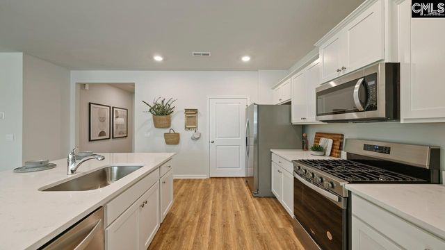 122 Cantley Way, Holly Hill, SC 29059