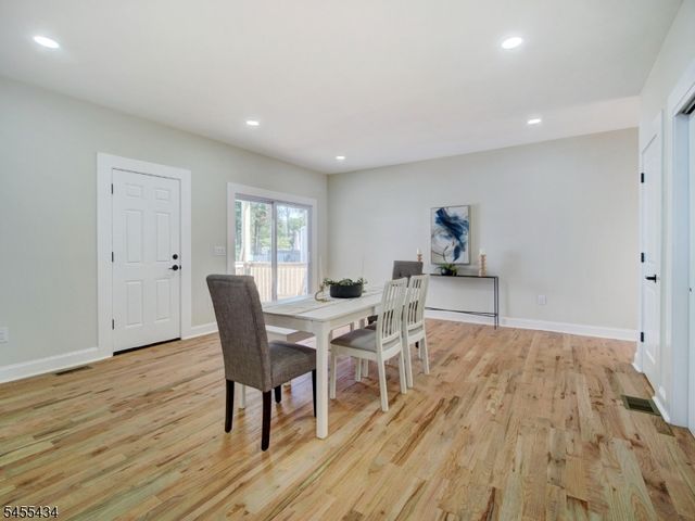 314 Madison Hill Rd, Clark Twp., NJ 07066