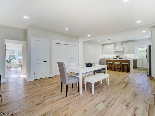 314 Madison Hill Rd, Clark Twp., NJ 07066
