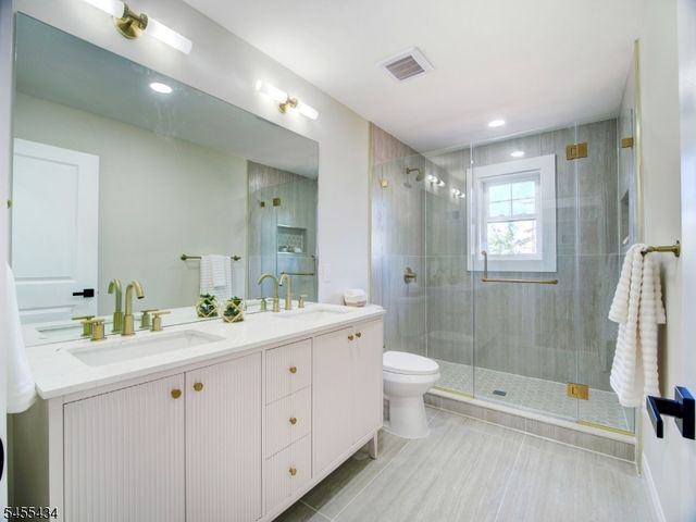 314 Madison Hill Rd, Clark Twp., NJ 07066