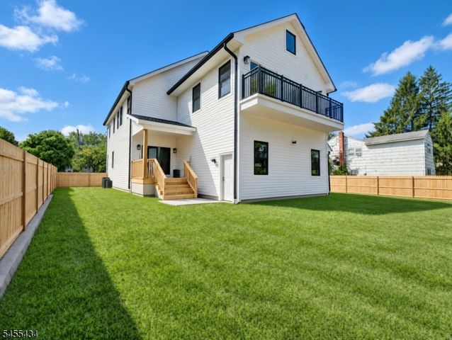 314 Madison Hill Rd, Clark Twp., NJ 07066