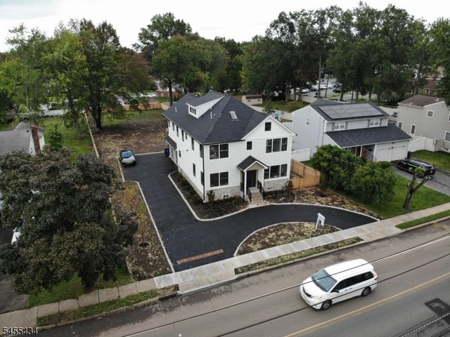 314 Madison Hill Rd, Clark Twp., NJ 07066
