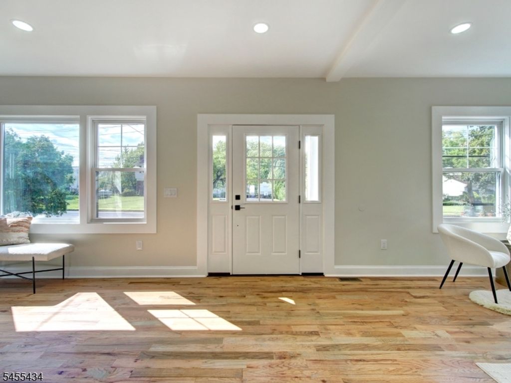 314 Madison Hill Rd, Clark Twp., NJ 07066 — photo 4