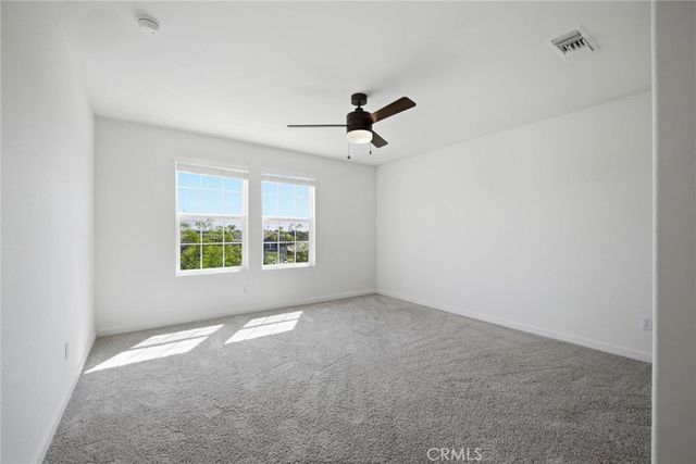 9657 Summertime Ter, Riverside, CA 92508