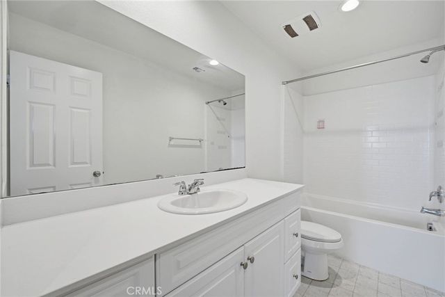 9657 Summertime Ter, Riverside, CA 92508