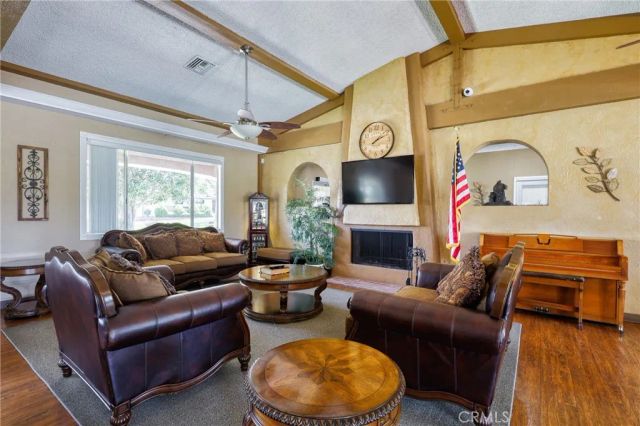 1001 Lambert 190, La Habra, CA 90631