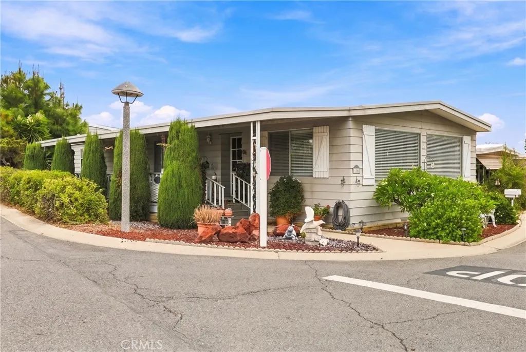 1001 Lambert 190, La Habra, CA 90631