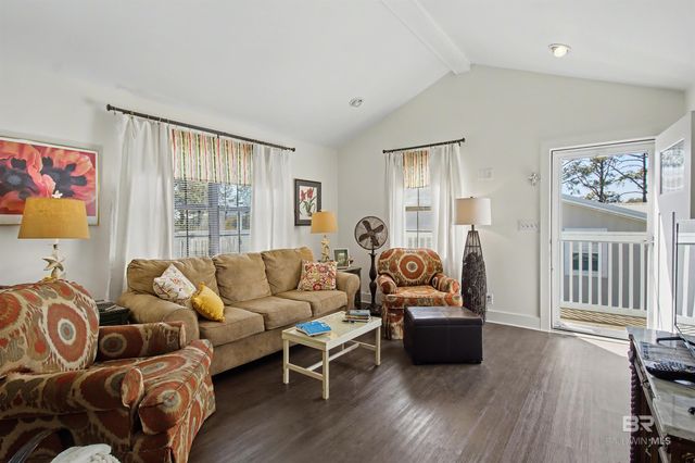 429 Creekview Avenue, Gulf Shores, AL 36542