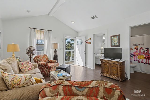 429 Creekview Avenue, Gulf Shores, AL 36542