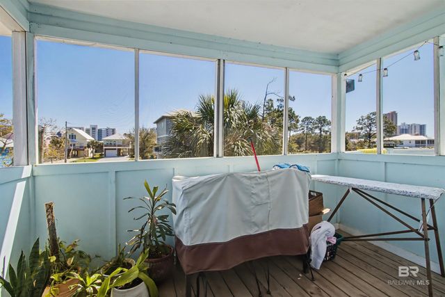 429 Creekview Avenue, Gulf Shores, AL 36542