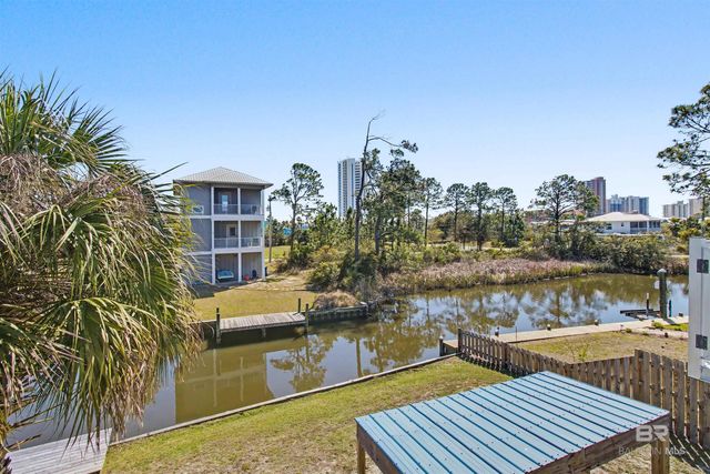 429 Creekview Avenue, Gulf Shores, AL 36542
