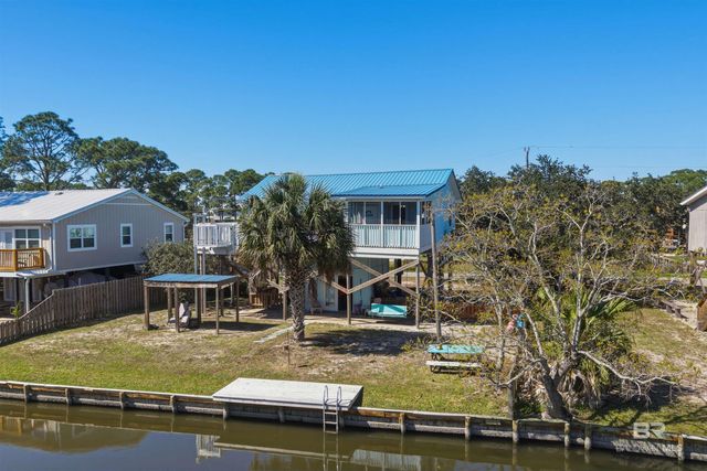 429 Creekview Avenue, Gulf Shores, AL 36542