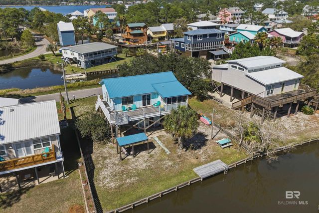 429 Creekview Avenue, Gulf Shores, AL 36542