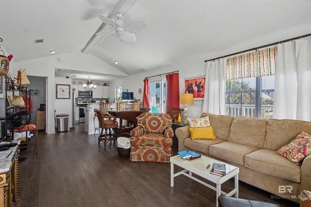 429 Creekview Avenue, Gulf Shores, AL 36542