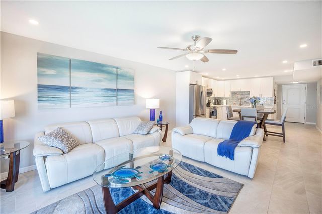7300 SUN ISLAND DRIVE S 602, South Pasadena, FL 33707