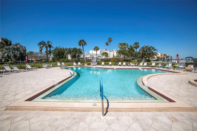 7300 SUN ISLAND DRIVE S 602, South Pasadena, FL 33707