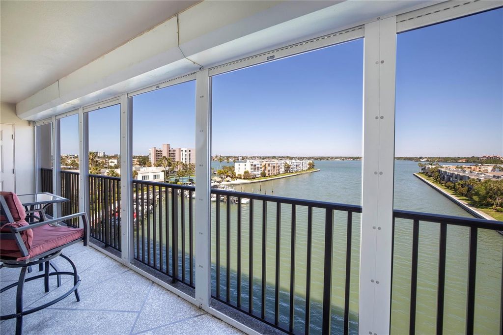 7300 SUN ISLAND DRIVE S 602, South Pasadena, FL 33707