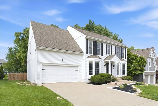 13135 KESSLER Street, Overland Park, KS 66210