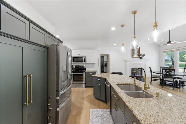 13135 KESSLER Street, Overland Park, KS 66210