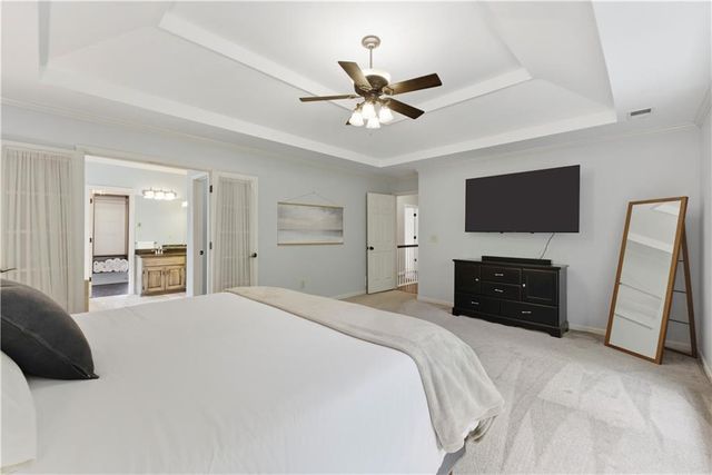 13135 KESSLER Street, Overland Park, KS 66210