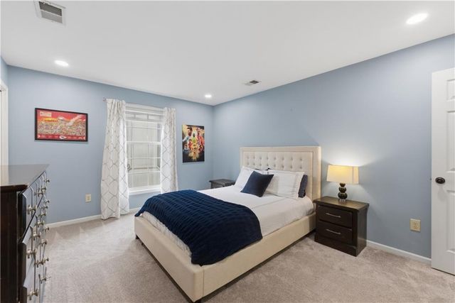 13135 KESSLER Street, Overland Park, KS 66210