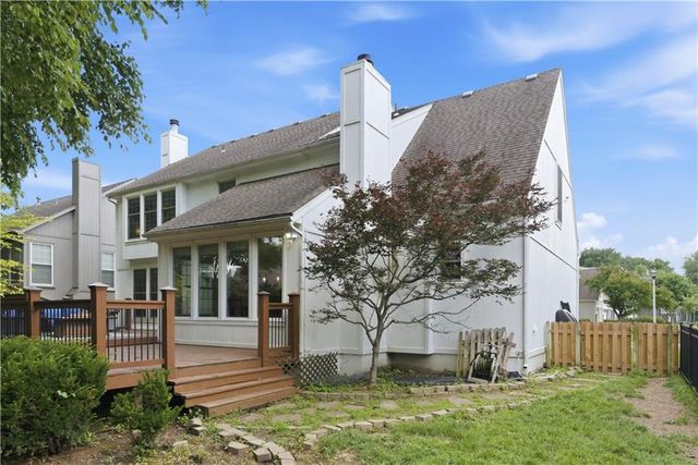 13135 KESSLER Street, Overland Park, KS 66210