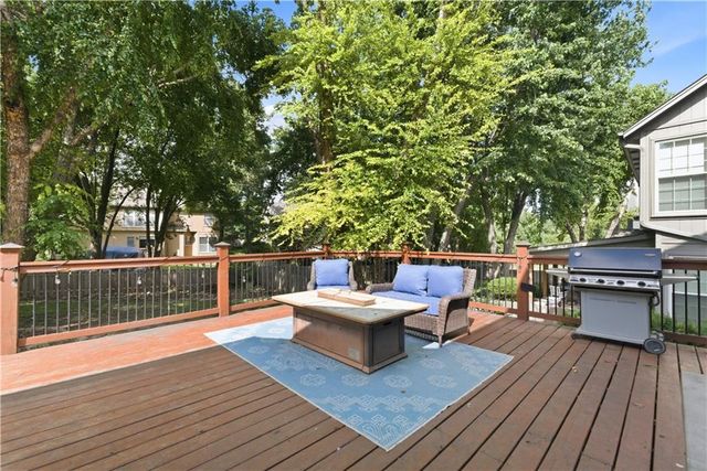 13135 KESSLER Street, Overland Park, KS 66210