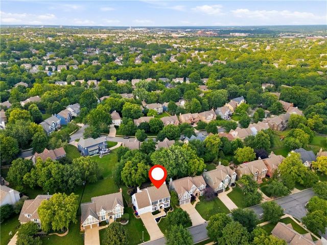 13135 KESSLER Street, Overland Park, KS 66210