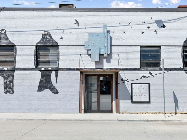 215 N Walton Street 2, Dallas, TX 75226