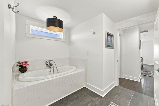 1135 Little Bay AVE, Norfolk, VA 23503