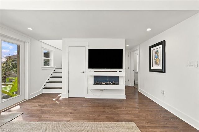 1135 Little Bay AVE, Norfolk, VA 23503