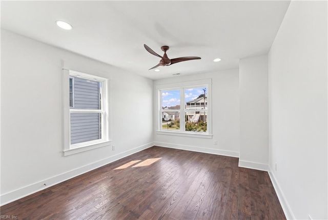 1135 Little Bay AVE, Norfolk, VA 23503