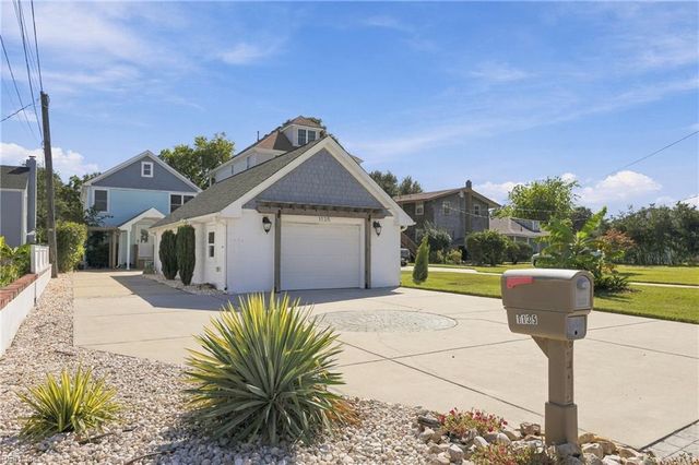 1135 Little Bay AVE, Norfolk, VA 23503