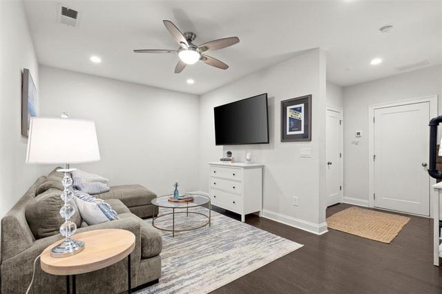 450 Ellis Avenue, Alpharetta, GA 30009