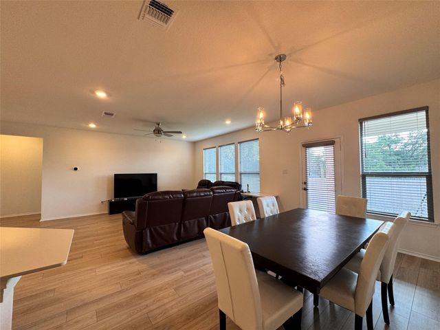 1709 River Plateau DR, Leander, TX 78641