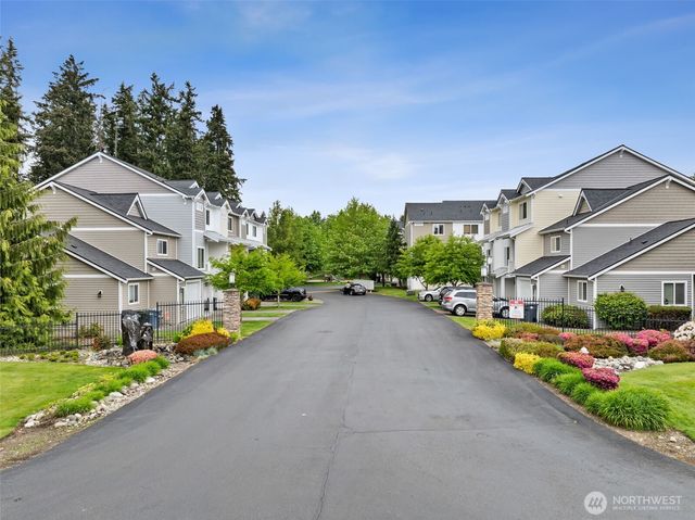 5305 Military Road E #A, Tacoma, WA 98446