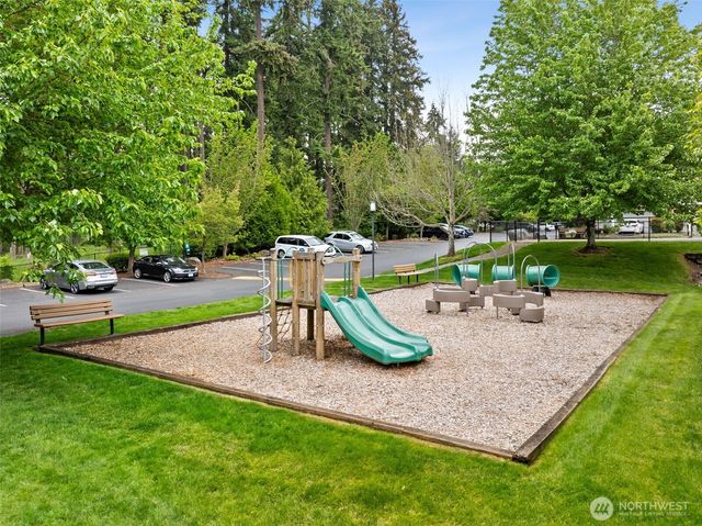 5305 Military Road E #A, Tacoma, WA 98446