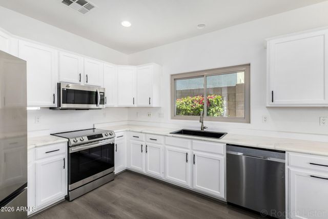 18721 E SWAN Drive, Queen Creek, AZ 85142