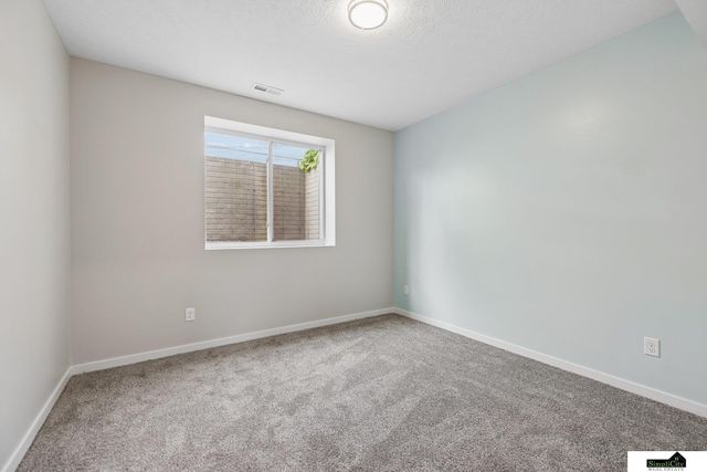 1426 E 9th Street, Hickman, NE 68372