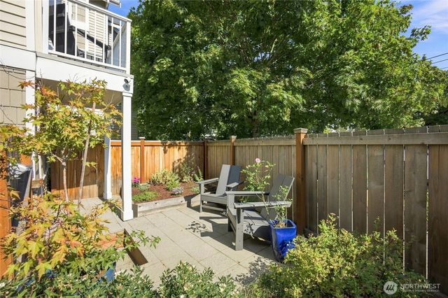 6800 Oswego Place NE, Seattle, WA 98115