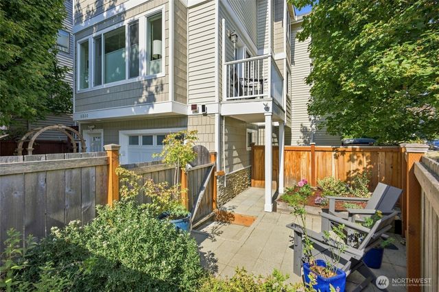 6800 Oswego Place NE, Seattle, WA 98115