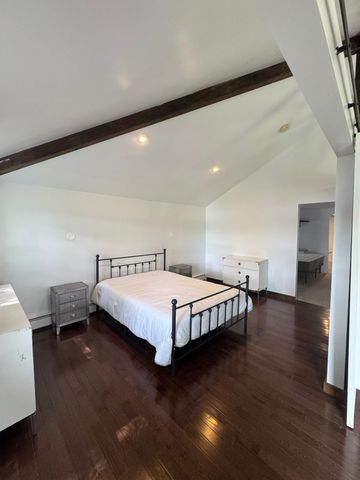 8 Calvin St, Ayer, MA 01432