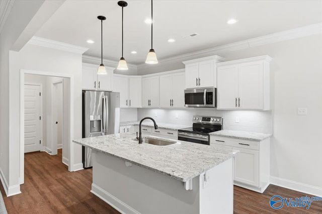 152 Midpark Drive, Meridianville, AL 35759