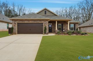152 Midpark Drive, Meridianville, AL 35759