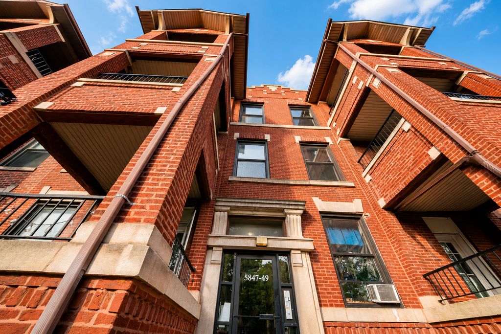 5849 S Michigan Avenue, Chicago, IL 60637 — photo 2