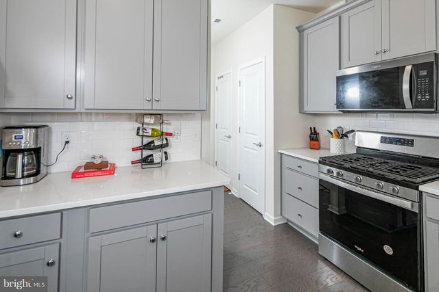 614 PARKER BLVD, Princeton Junction, NJ 08550