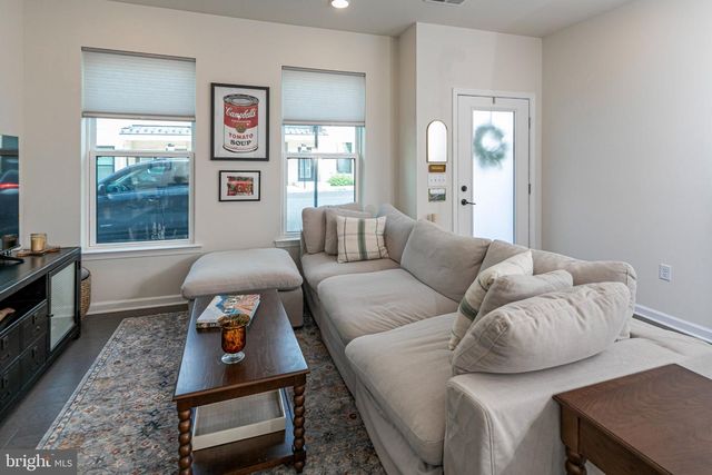 614 PARKER BLVD, Princeton Junction, NJ 08550