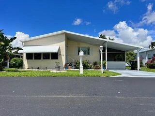 6157 Seashore Dr, 106, Lake Worth, FL 33462