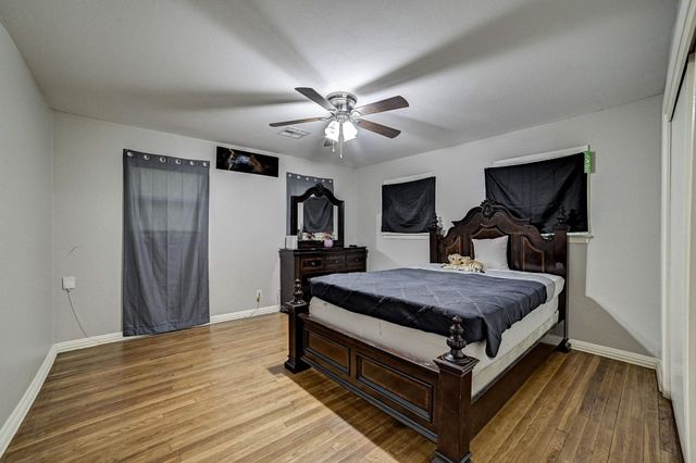 1 4th Avenue N, Texas City, TX 77590
