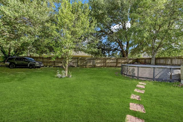 1 4th Avenue N, Texas City, TX 77590